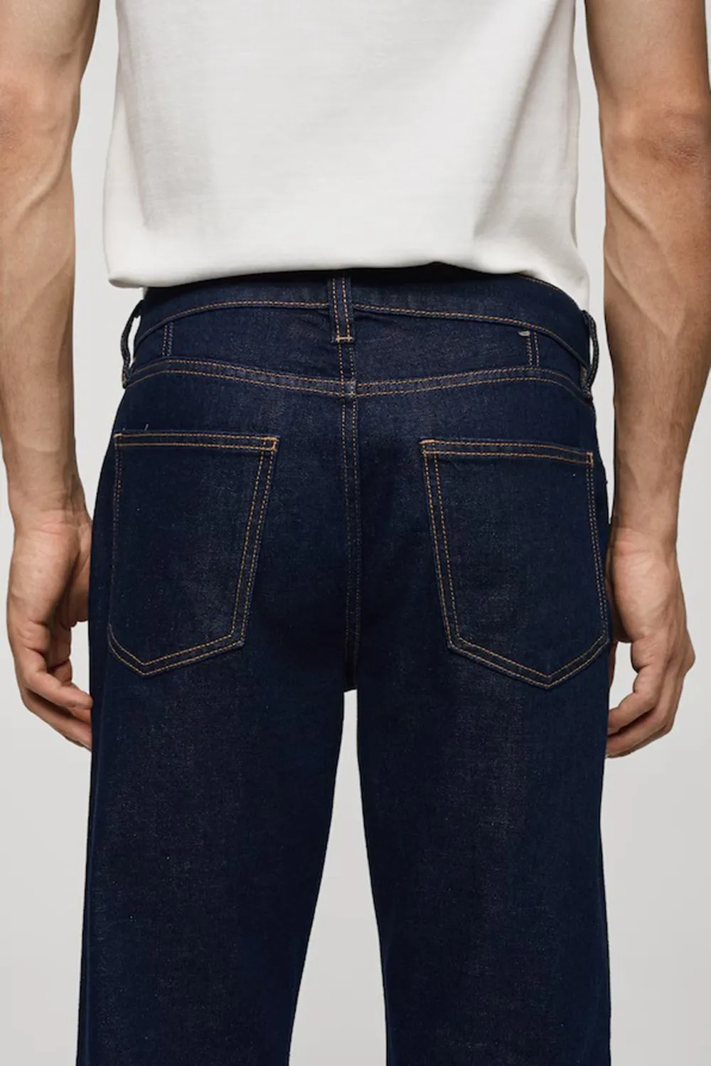 Relaxed Fit Dark Wash Jeans