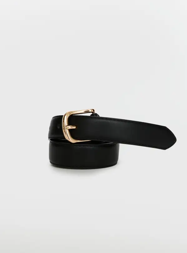 Polished Look Buckle Faux Leather Belt