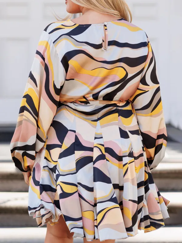 Contrast Printed Loose Fitting Dress