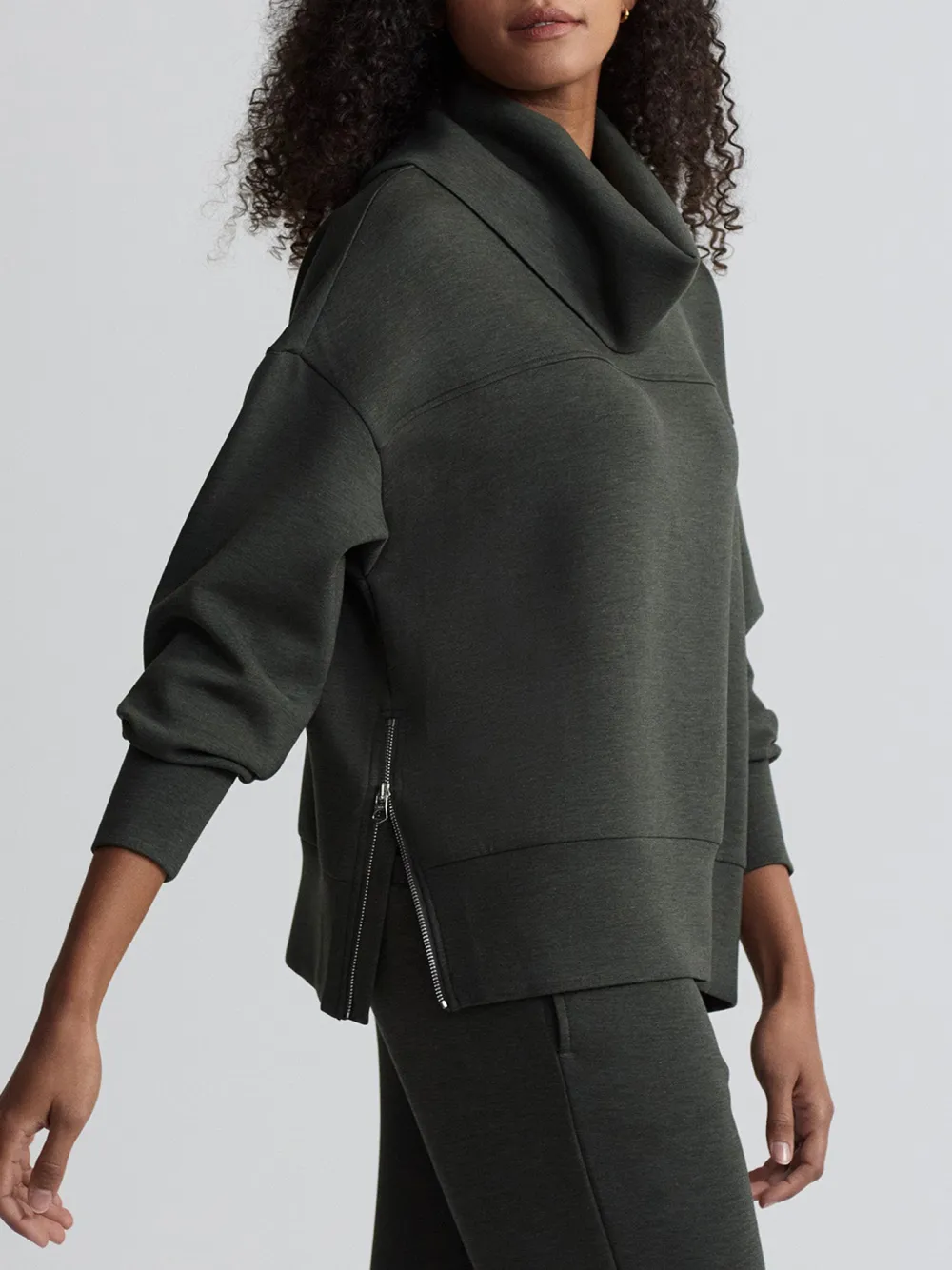 Elegant Cowl-Neck Loose-Fit Sweatshirt