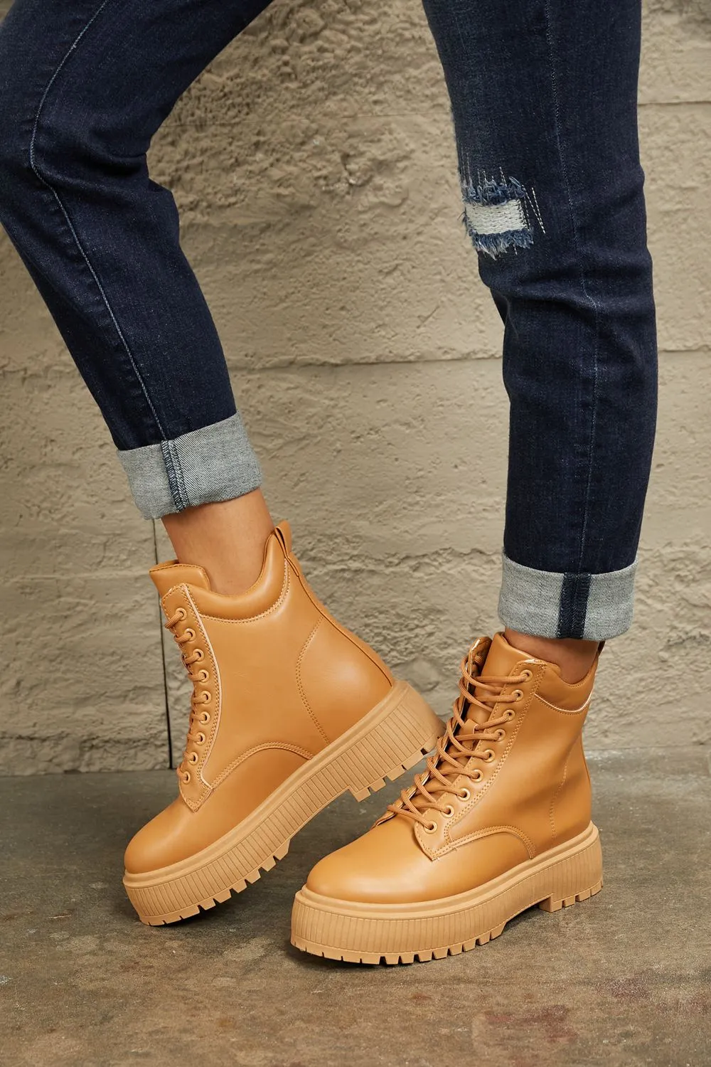 Platform East Boots