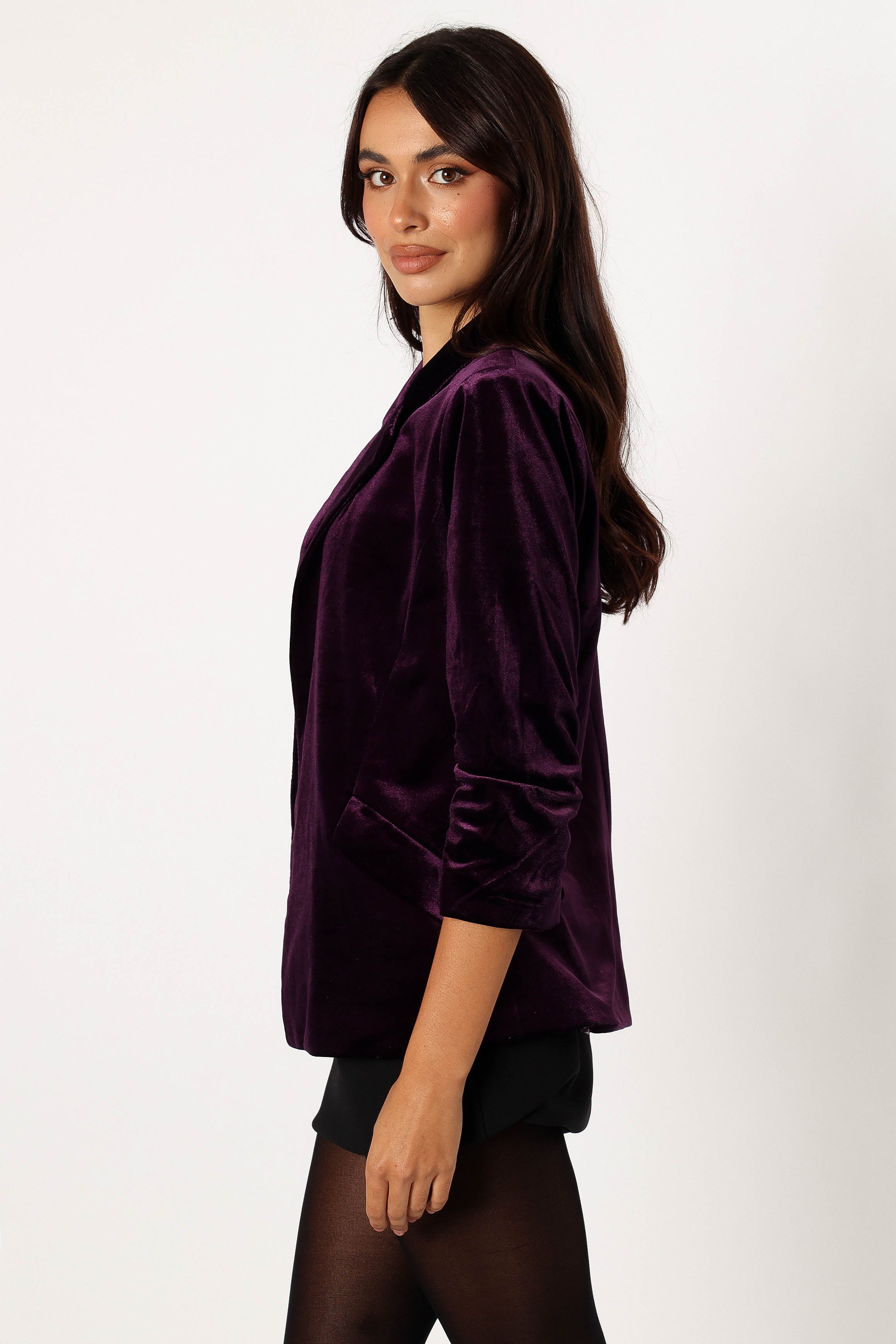 Vera Velvet Blazer - Plum