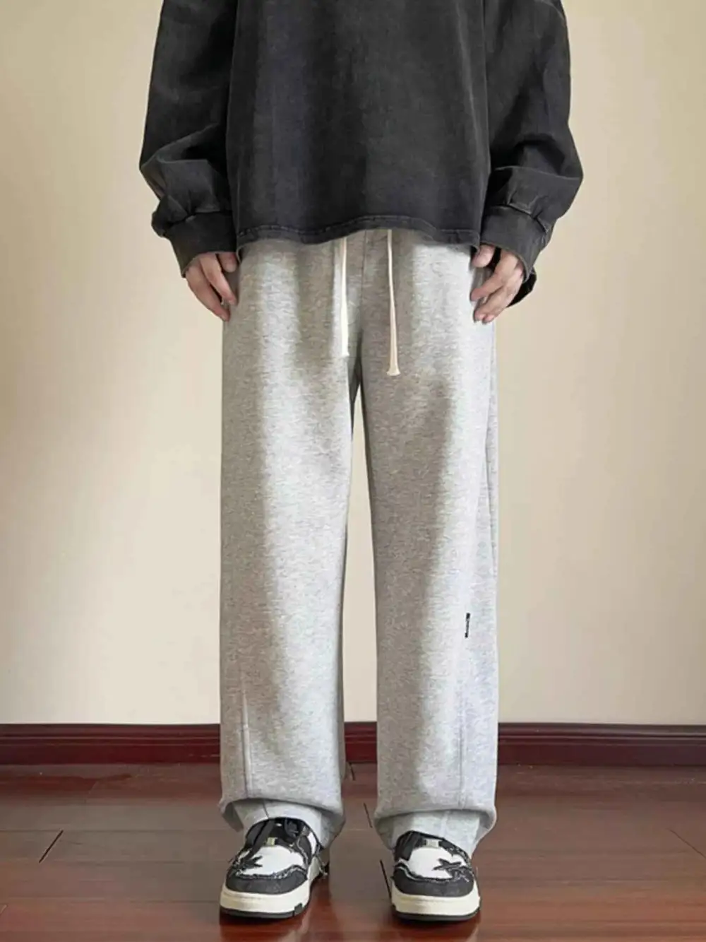 Everyday Relaxed Wide-Leg Drawstring Pants