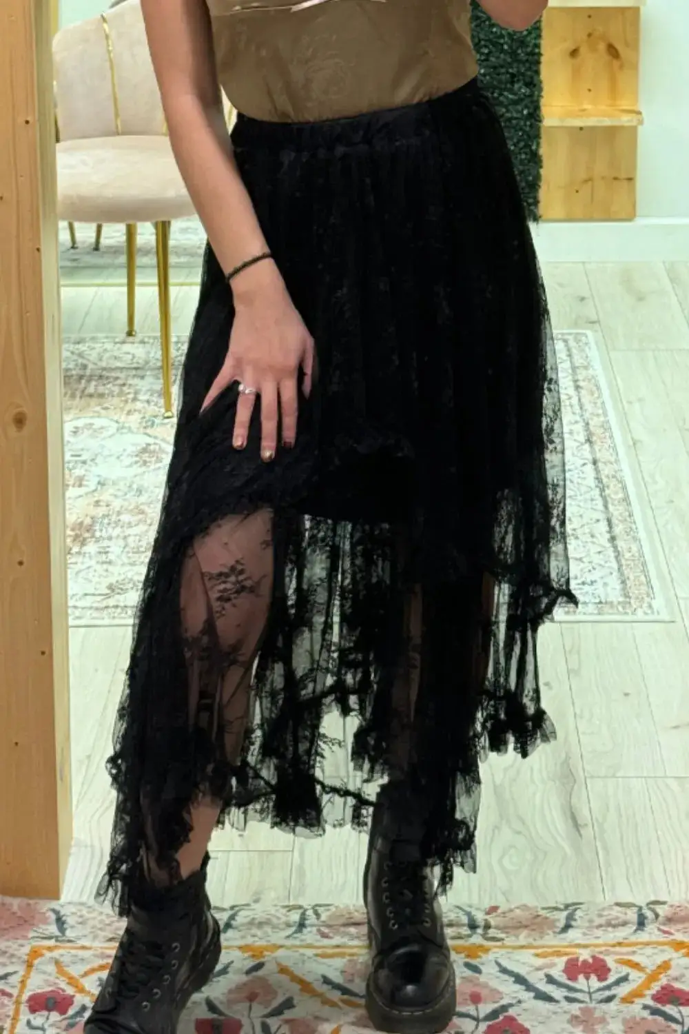 Lace Elastic Skirt