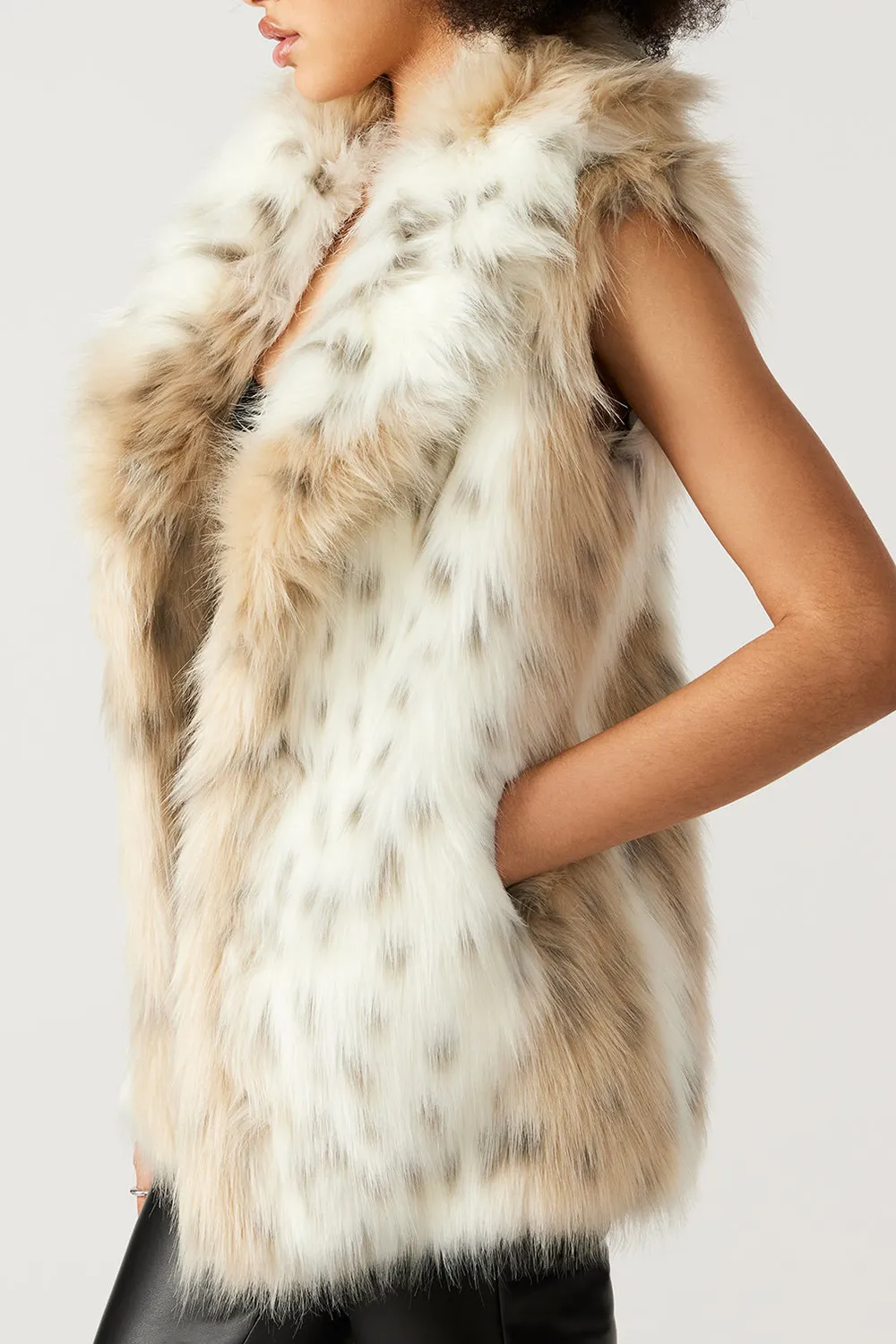 VEST SNOW LEOPARD