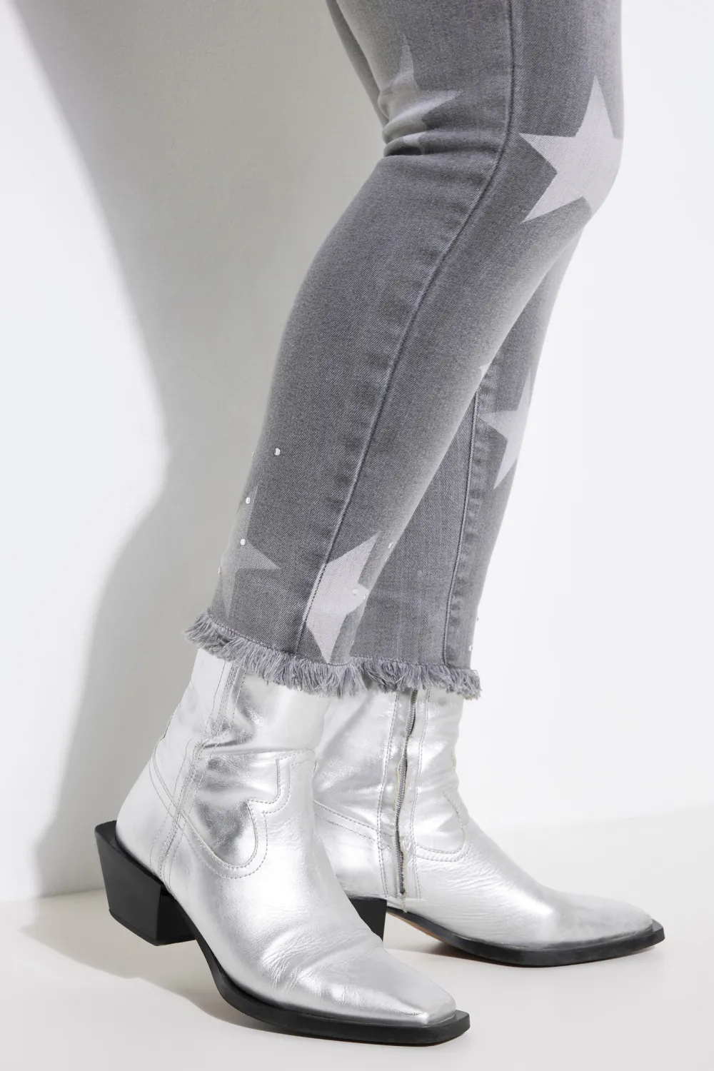 Contrast Elastic Jeans