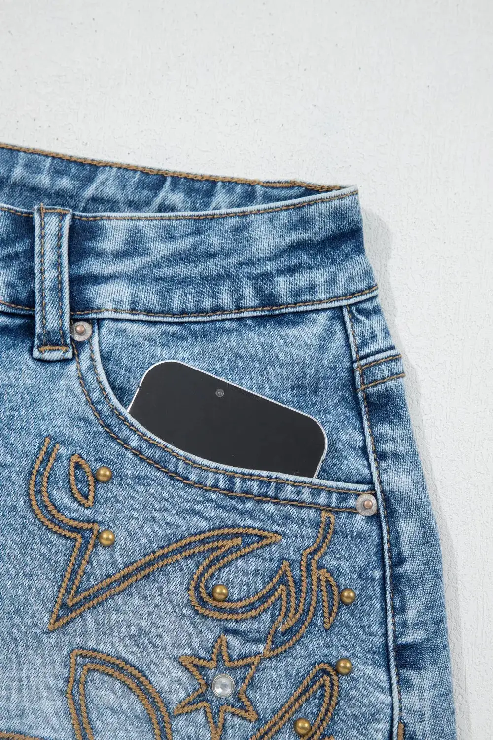 Western Embroidery Stud Denim Casual Shorts