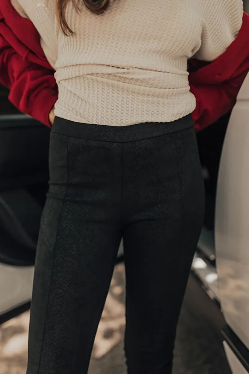 Slim Fit Trousers For Women With Smart And Stylish Look And Hip Lift