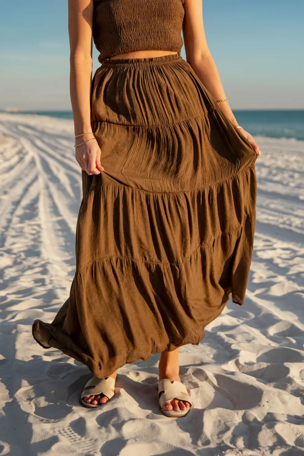 Travel Mid Rise Elastic Waist Smocked Maxi Skirt