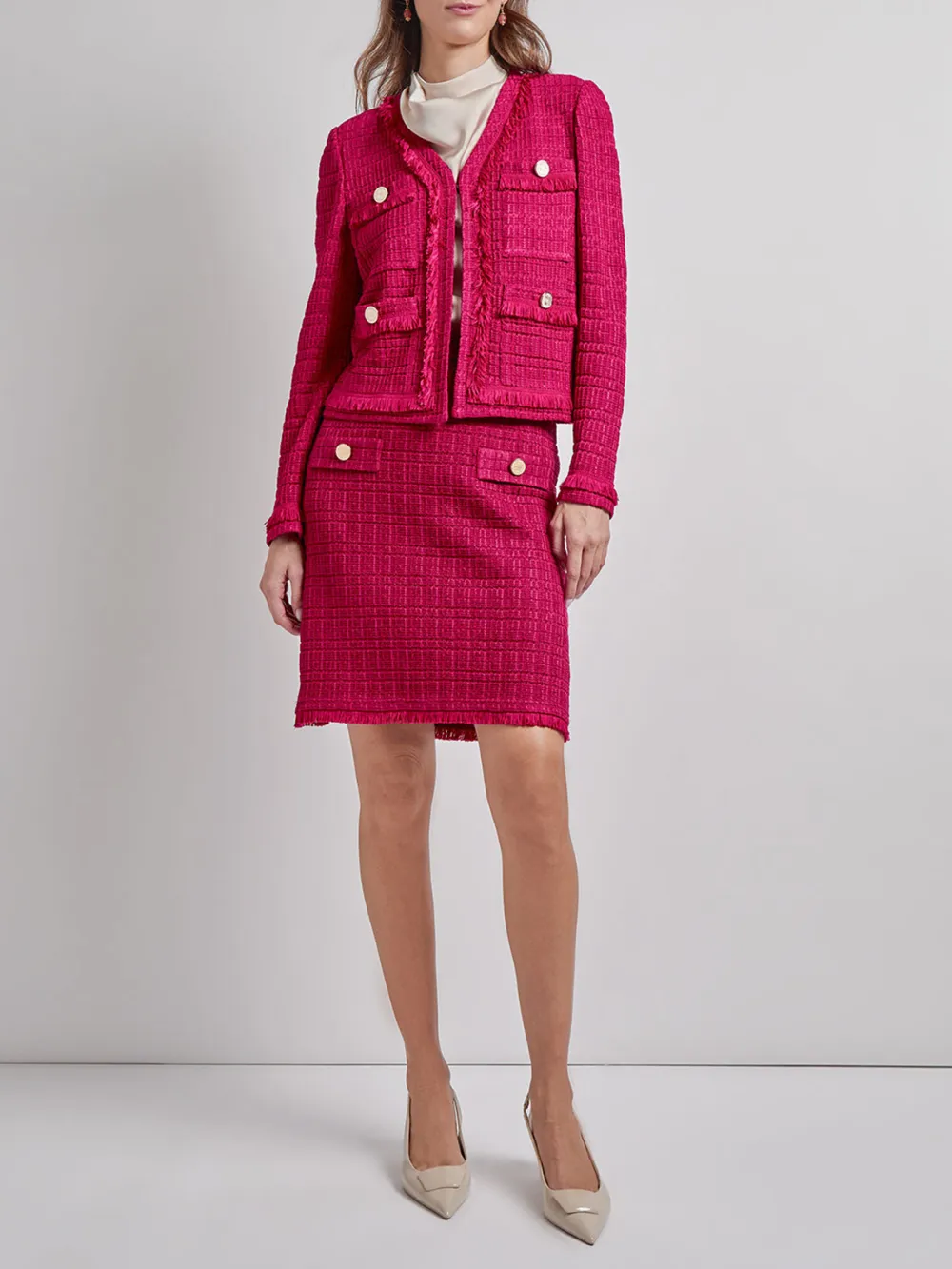 Bordered V-Neck Jacket