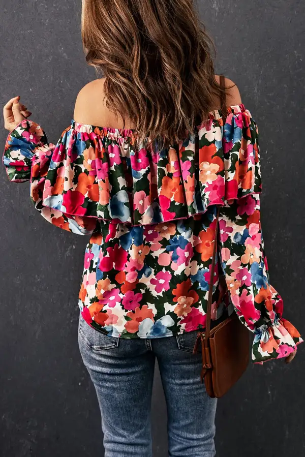 Smooth Floral Ruffle Sleeve Blouse