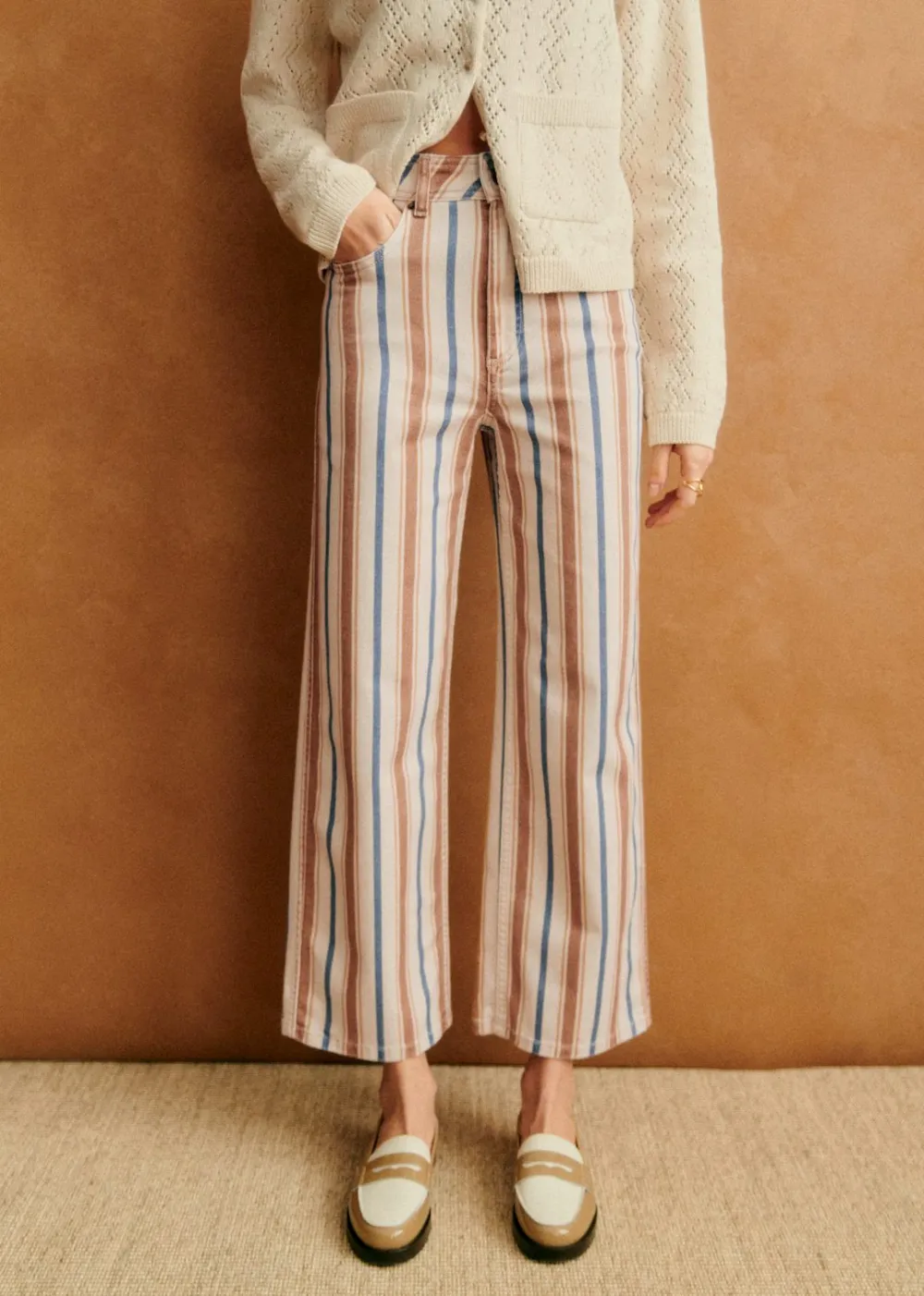 Striped Loose Flared Cropped Trousers