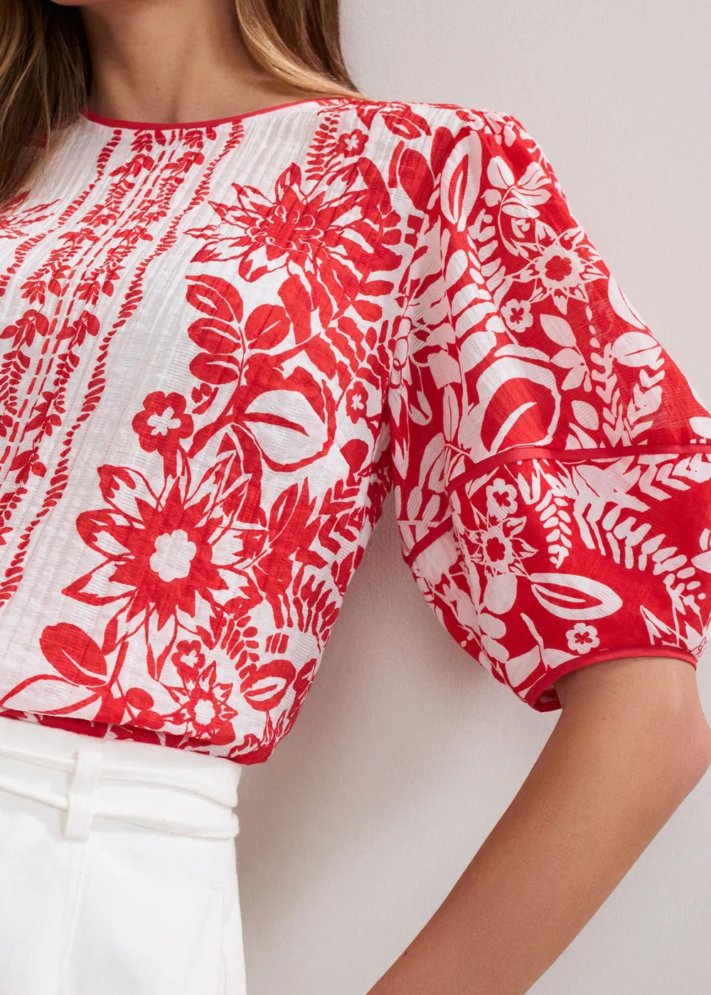 Fluffy Soft Puff Sleeve Art Print Ladies Top
