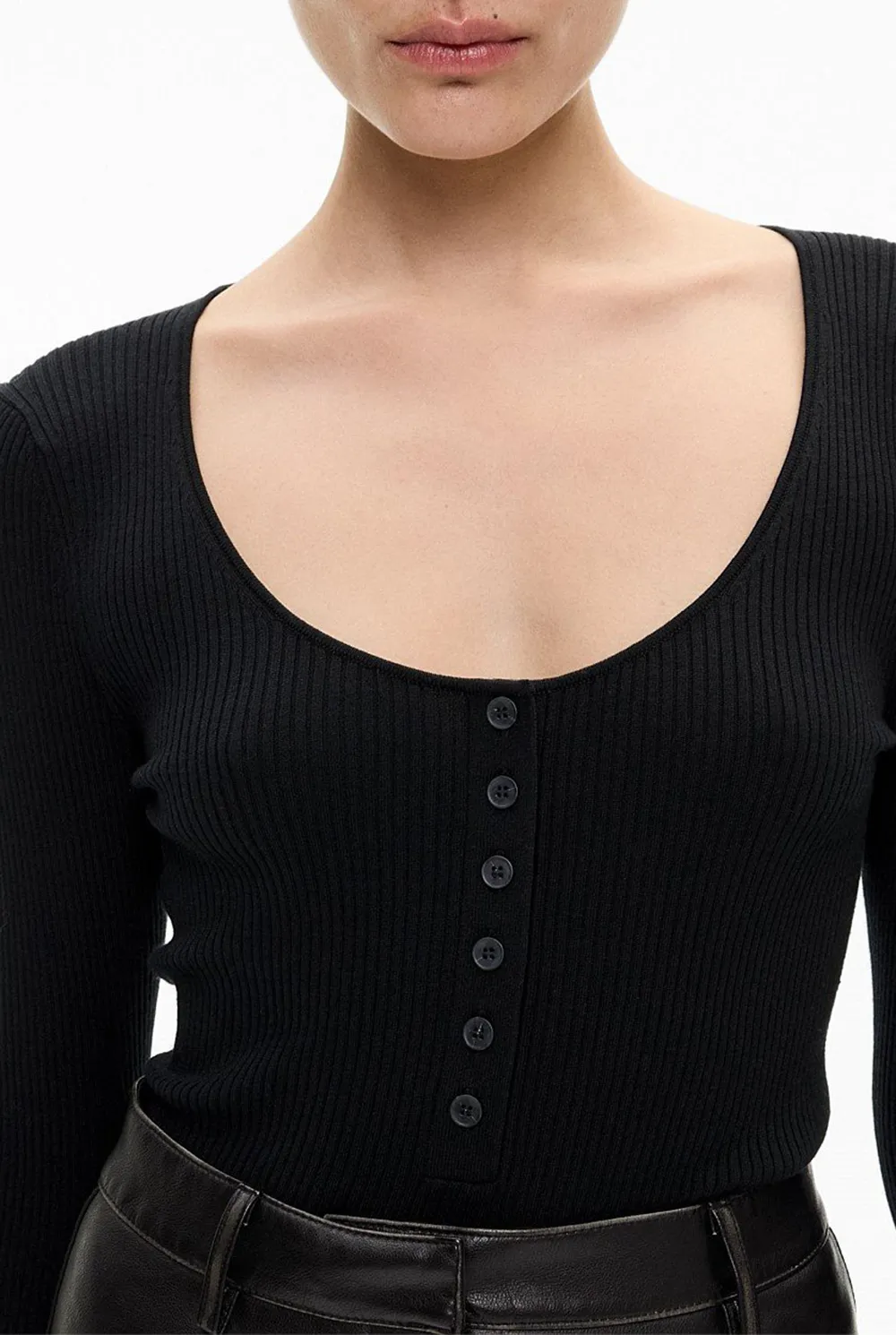 Round Neck Button-Up Knitted Sweater