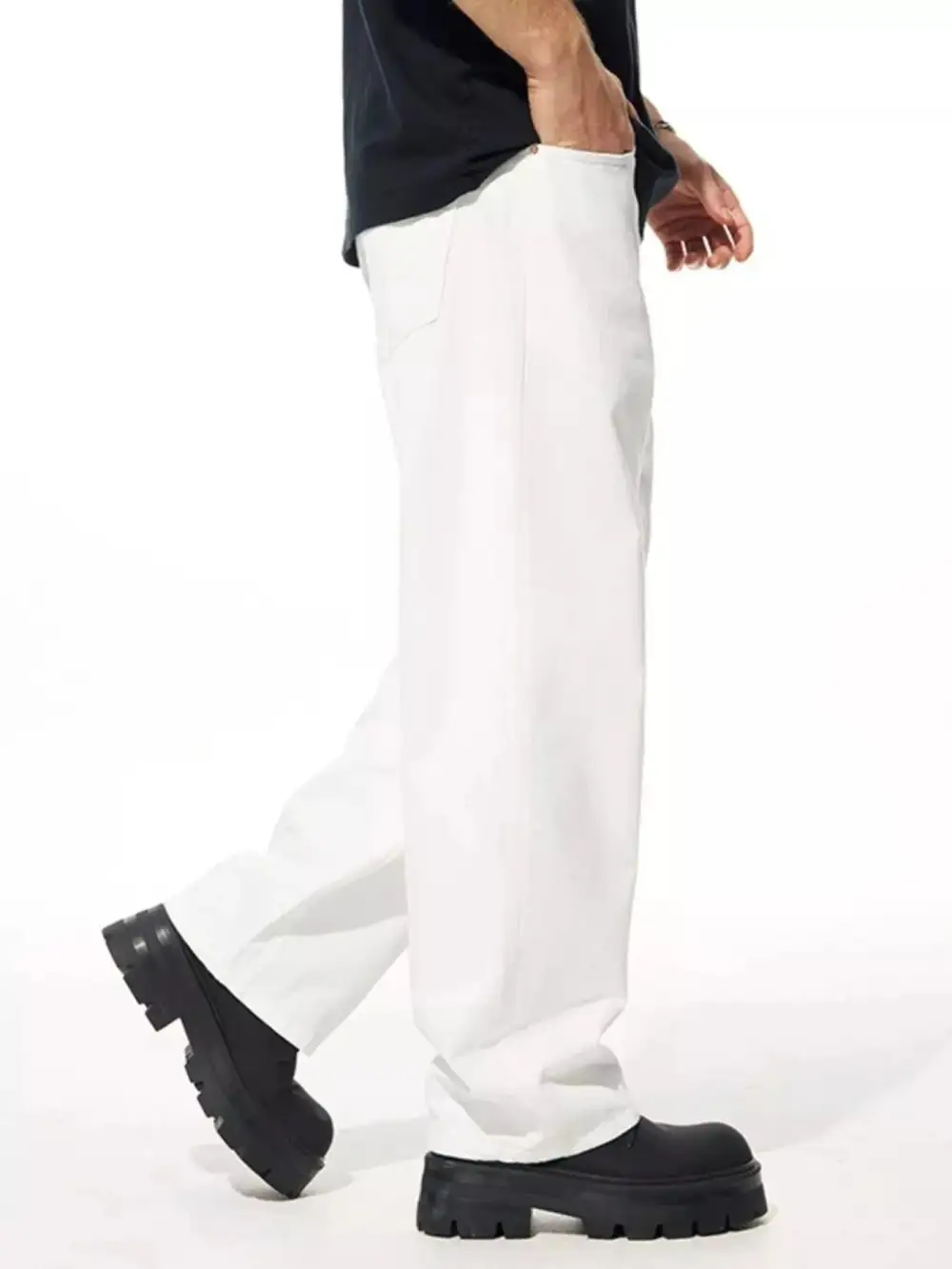 Relaxed Loose Fit Jeans