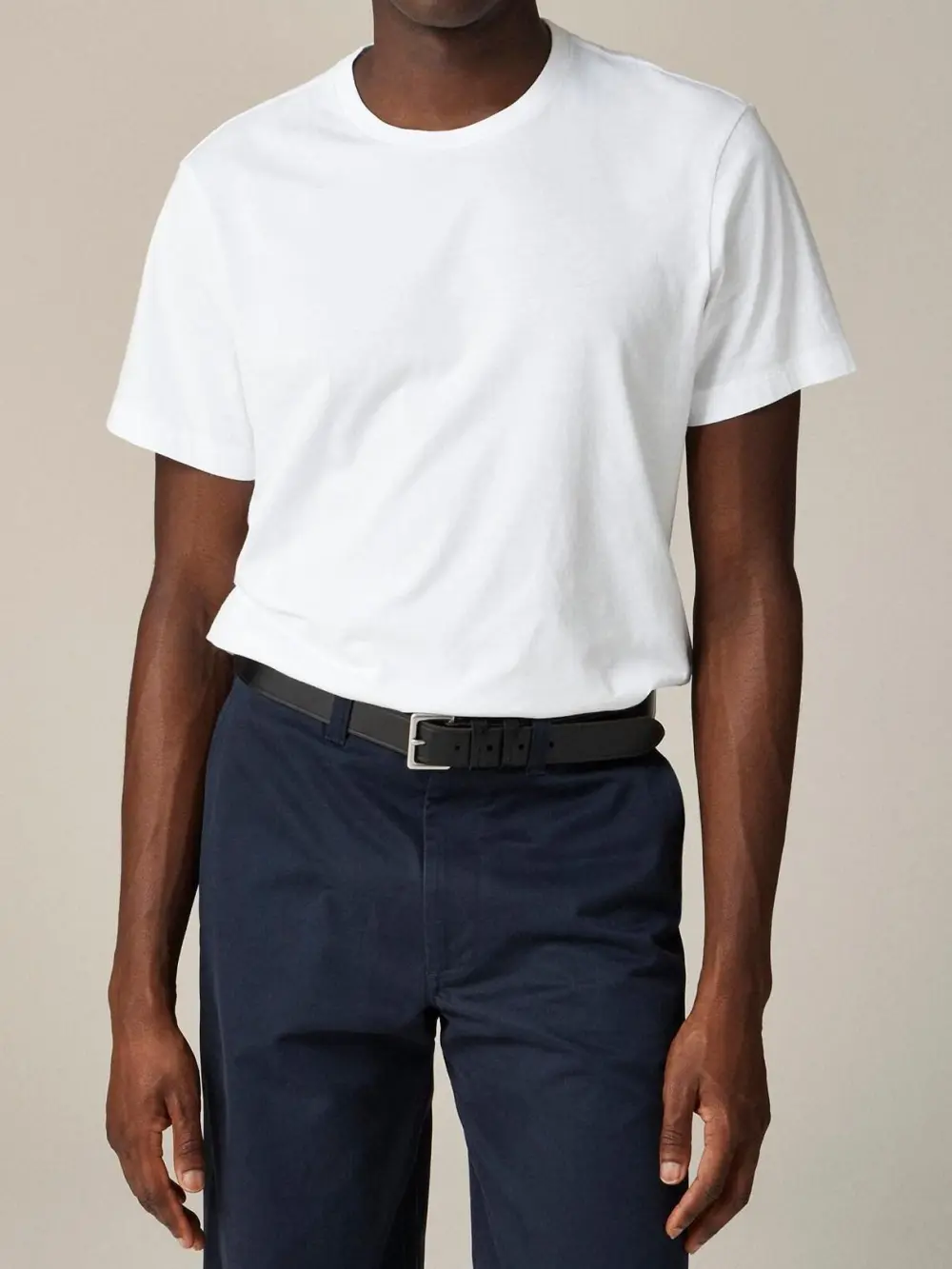 White Solid Color Crew Neck T-Shirt