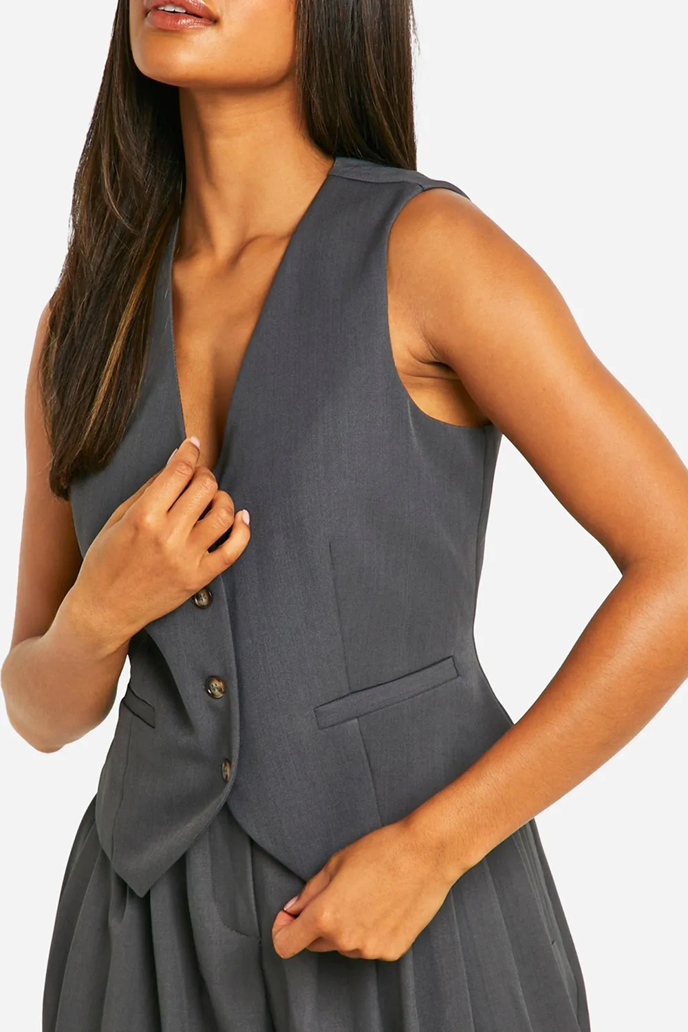 Versatile Breathable V-neck Women's Horn Button Vest