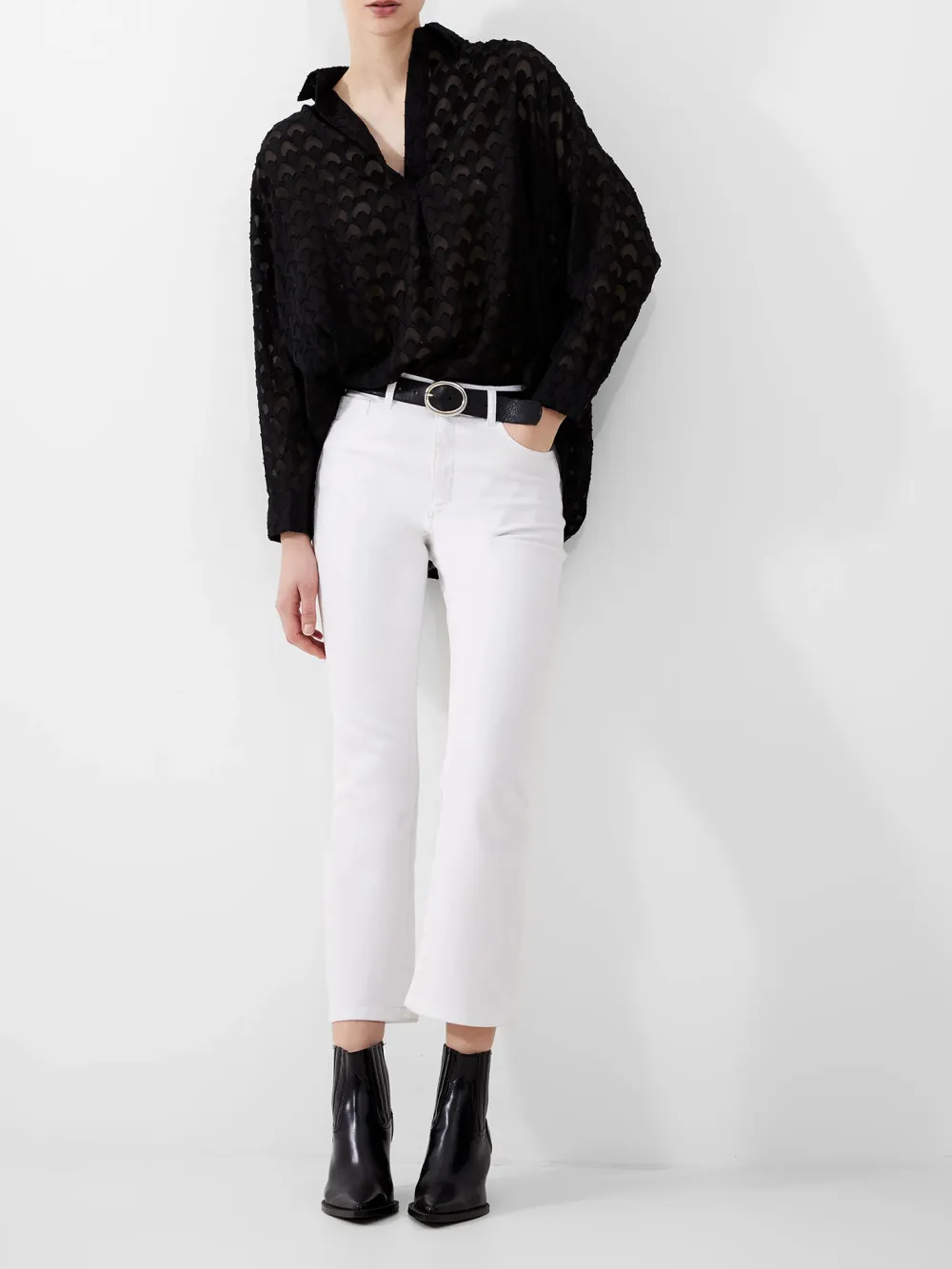 Slim Straight-Leg Stretch White Jeans