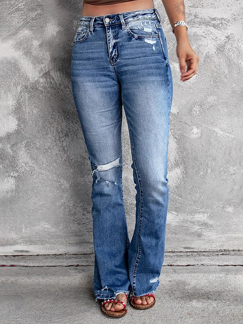 Women's versatile micro-flared jeans