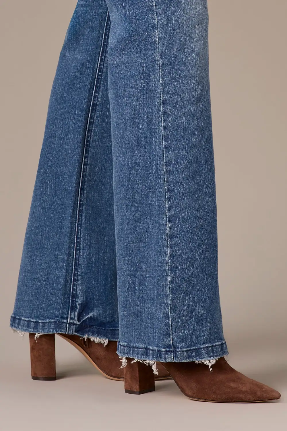 Petite High Rise Raw Hem Bootcut Jeans