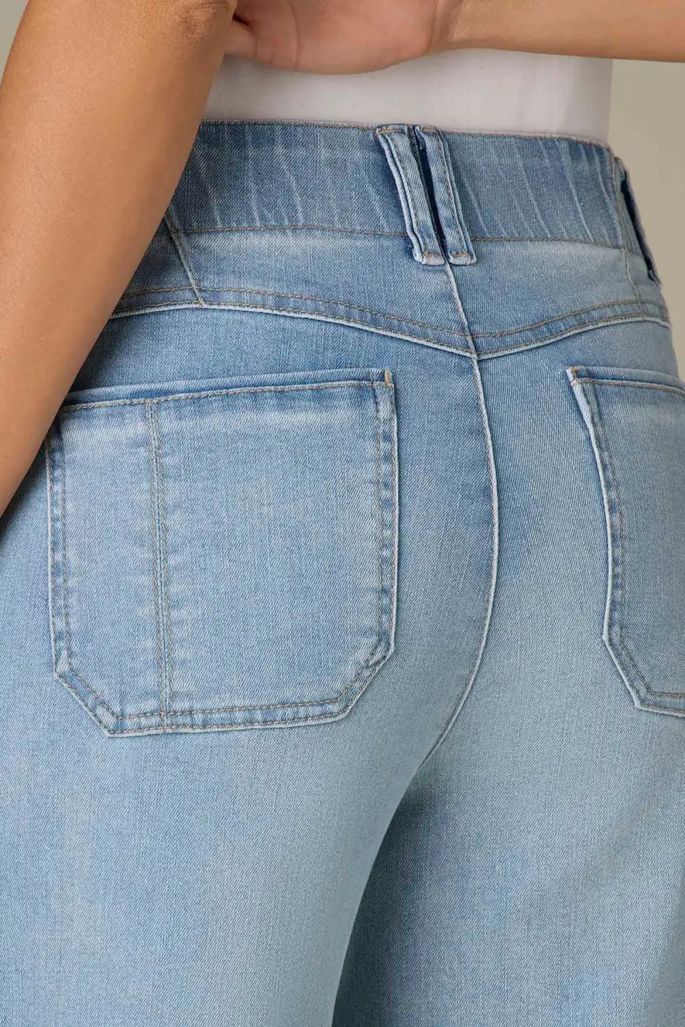 Everyday Petite Wide Leg Jeans