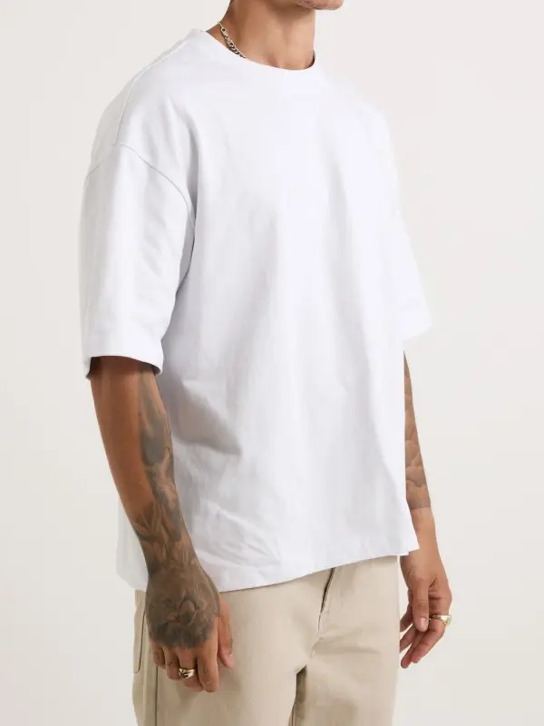 Comfortable Casual And Daily White Tee