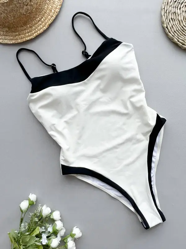 Women’s Contrast One-Piece Contrast Swimsuit