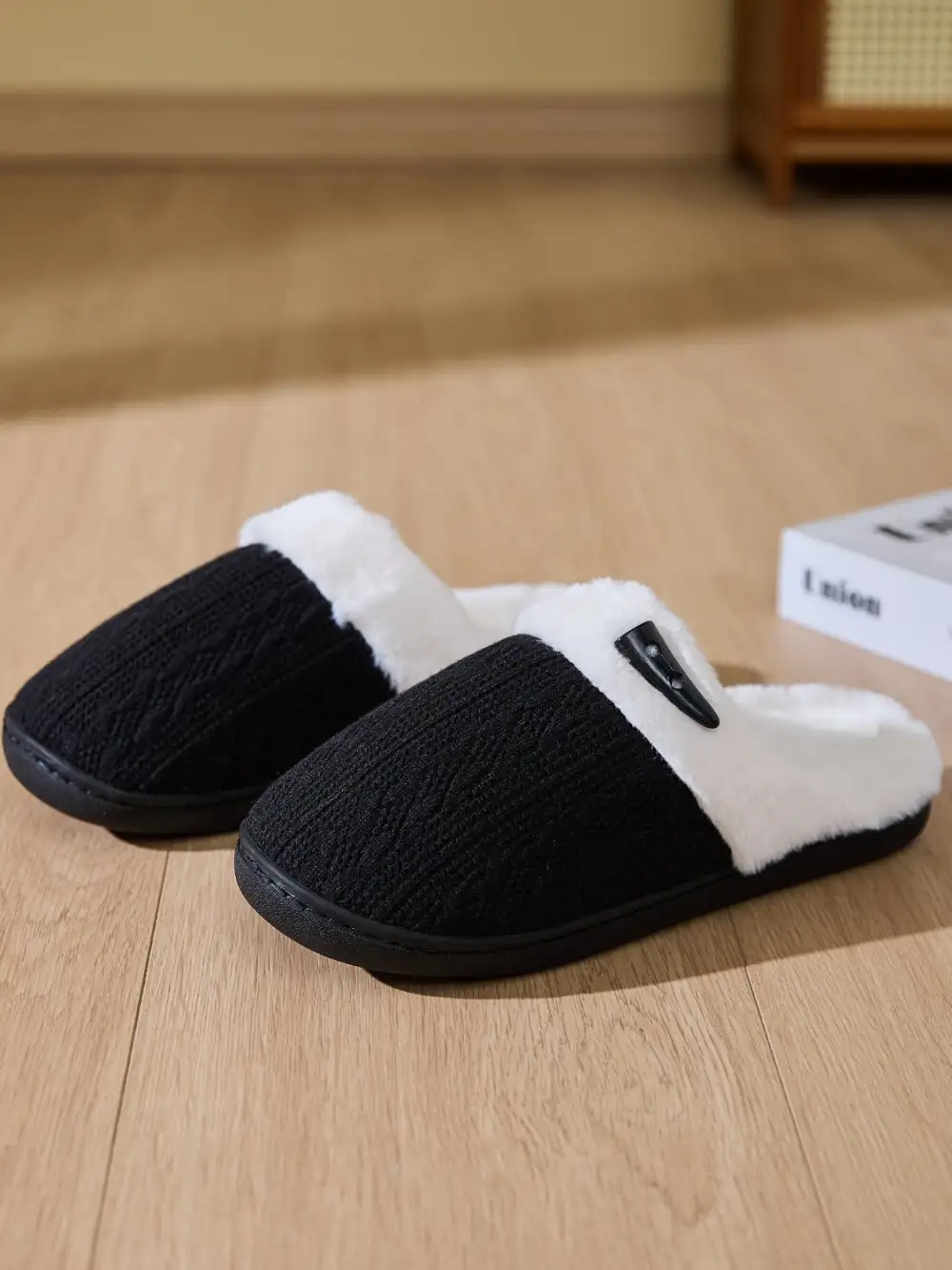Buckle Horn Flats