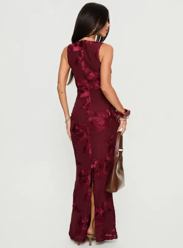 Sweetheart Neck Mesh Maxi Dress