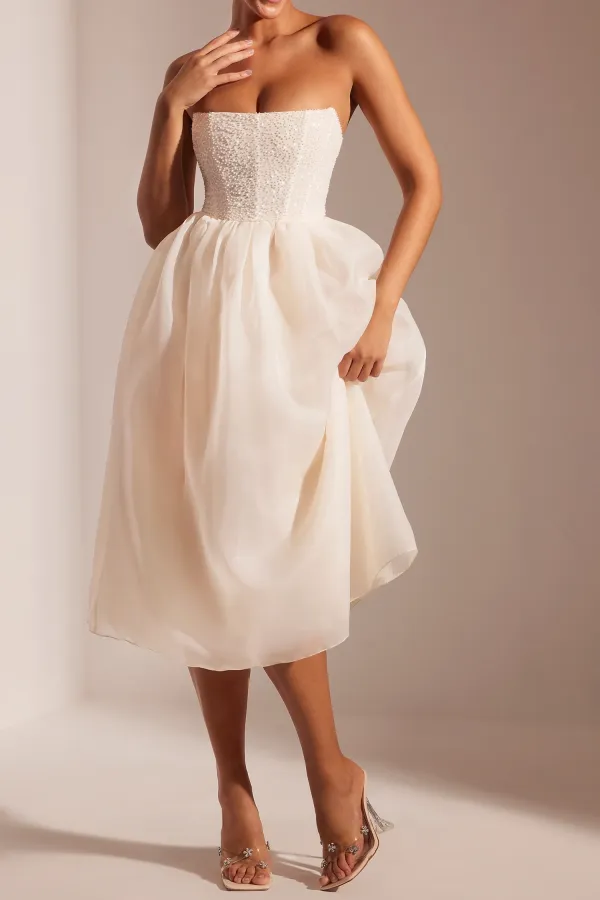 Luxurious Romantic Fluffy Organza Mid-Length