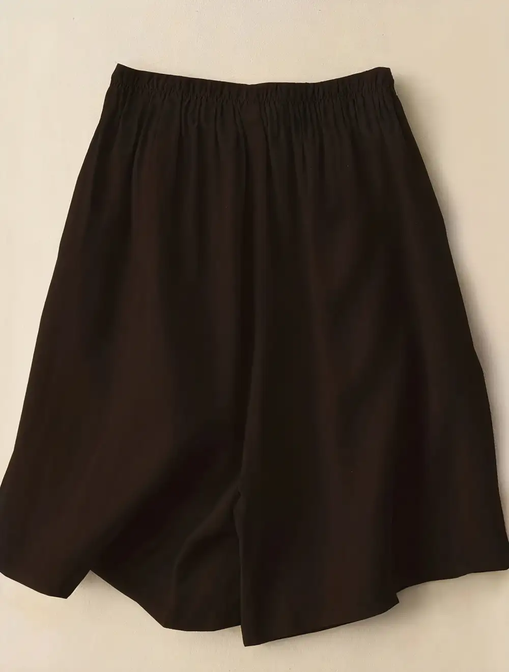 Elastic Waist Flowy Shorts