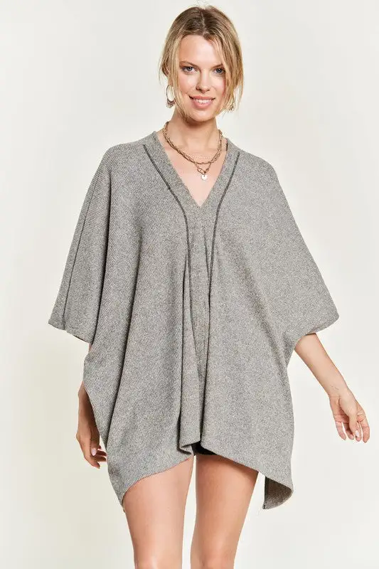 Vivienne V-Neck Poncho Top | URBAN ECHO SHOP