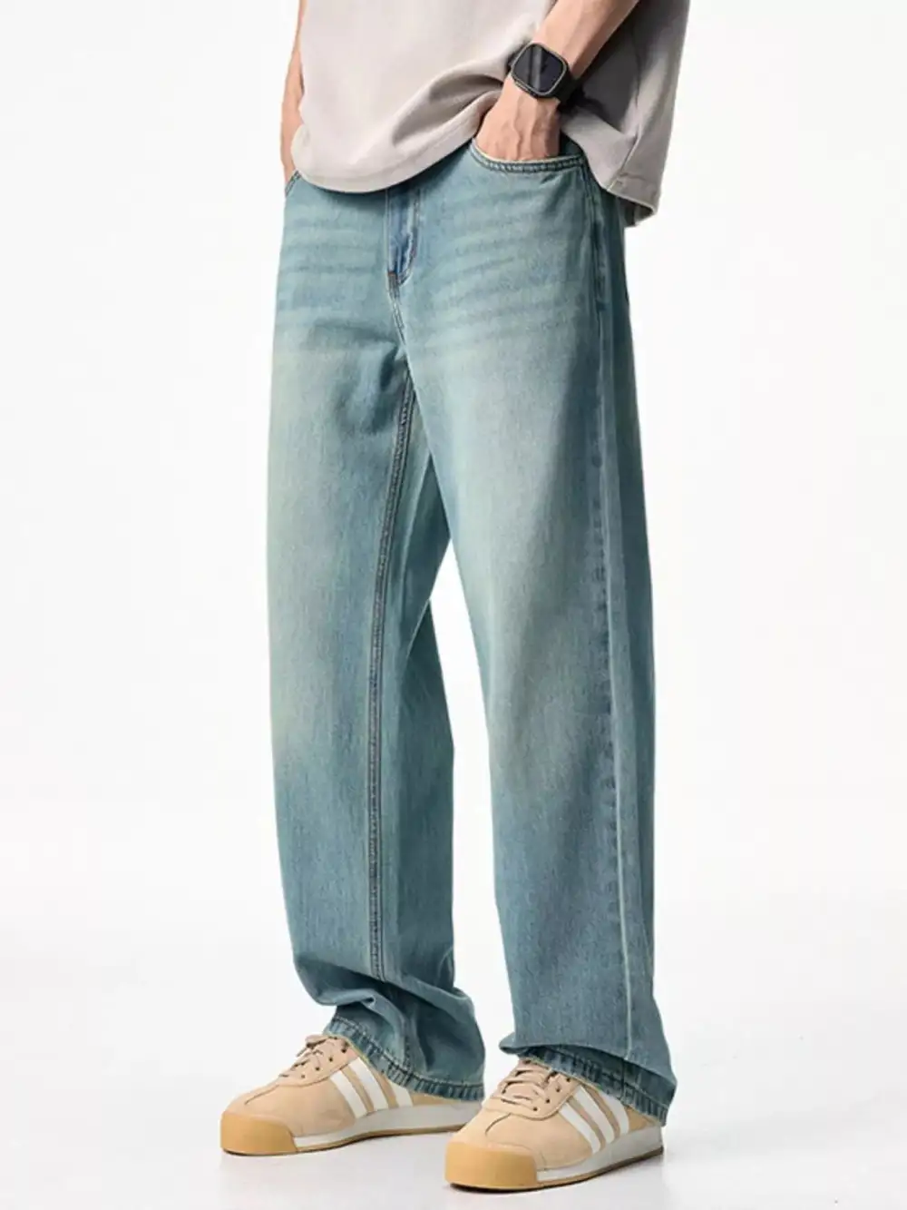 Clean Look Wash Relaxed Fit Jeans