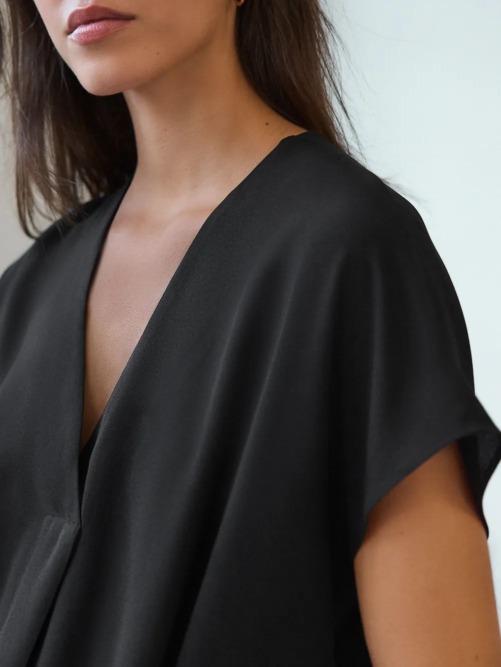 Loose Fit Short Sleeve High Collar V-Neck Shirt