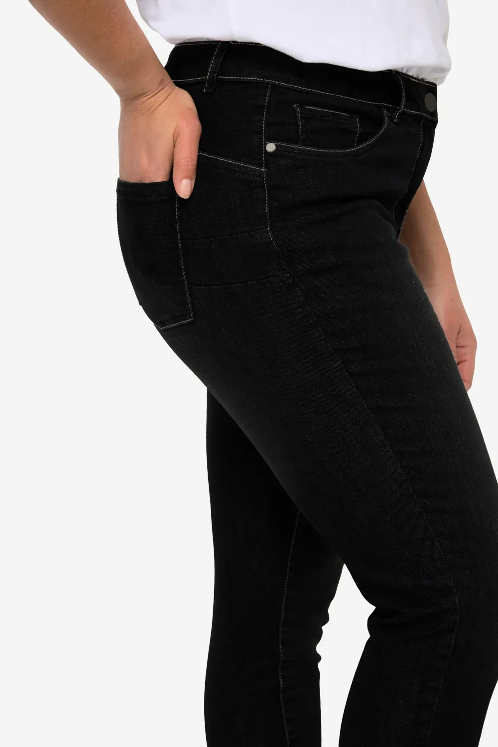 Solid Color Stretch Jeans