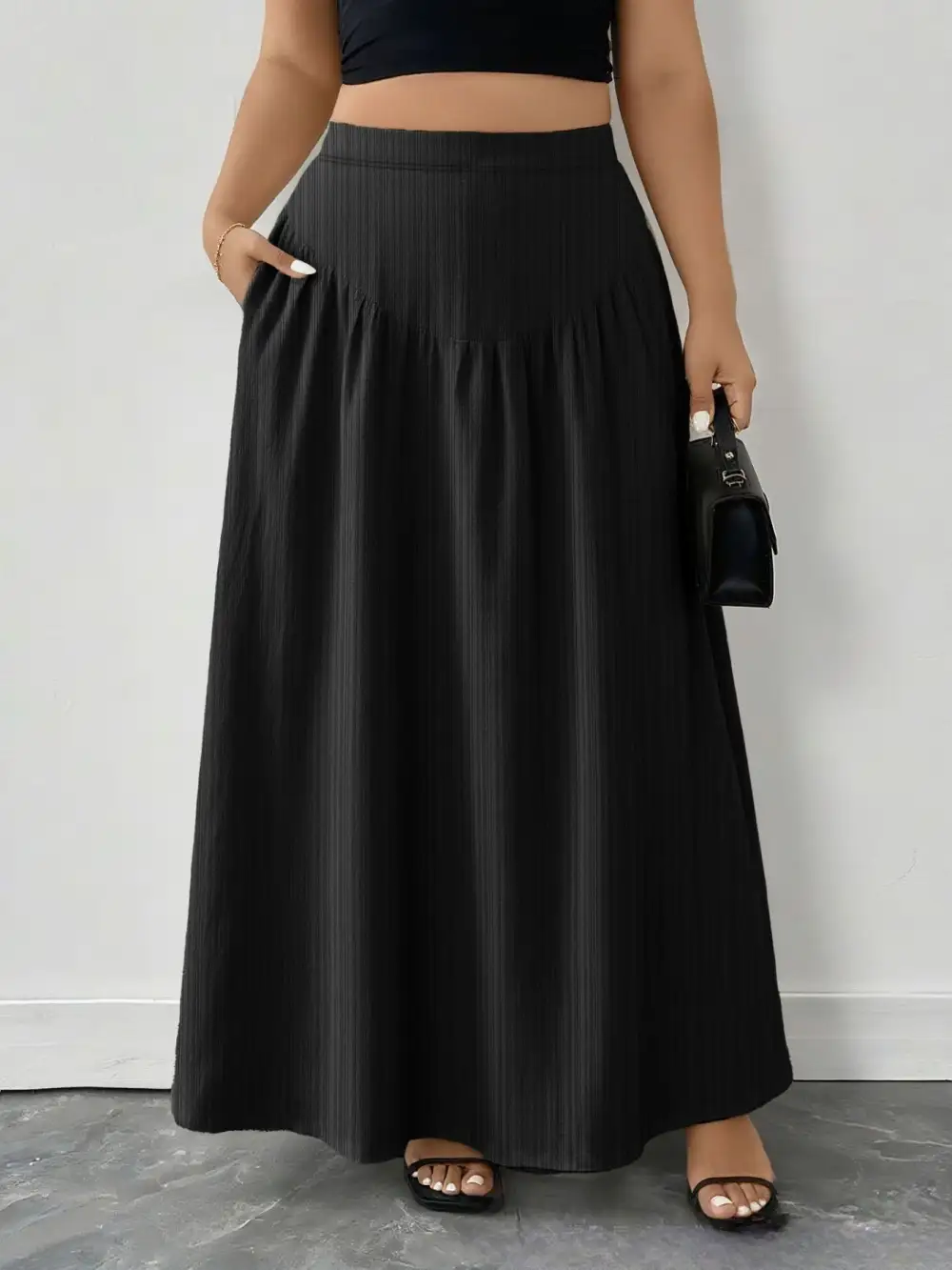 Ruched Pocket Detail Skirt