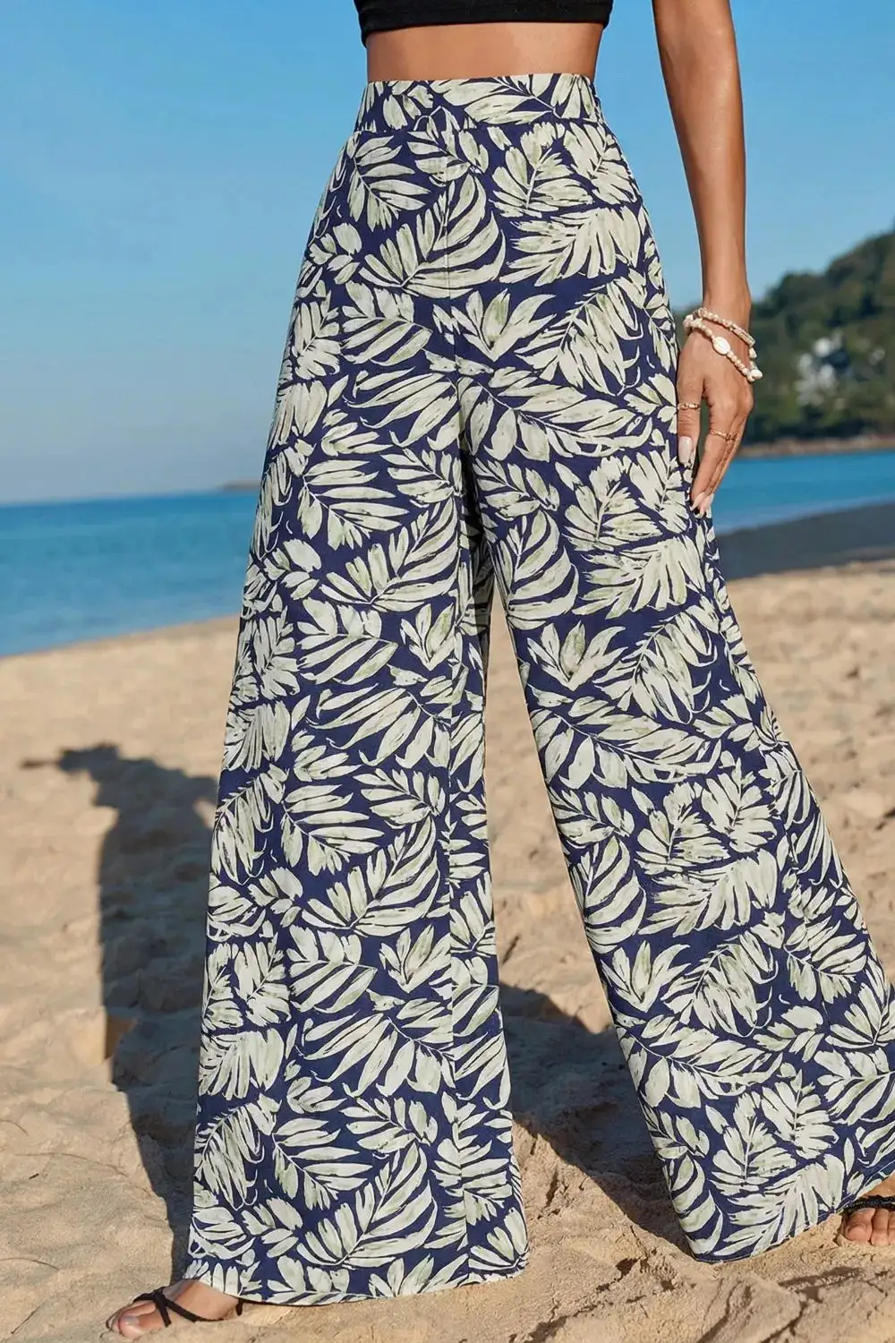 Leaf Print Wide Leg Pants
