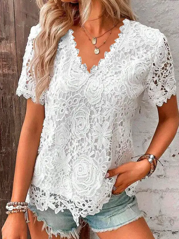 Relaxed Curve Fit Embroidered Cutout Panel Detail V-Neck T-Shirt