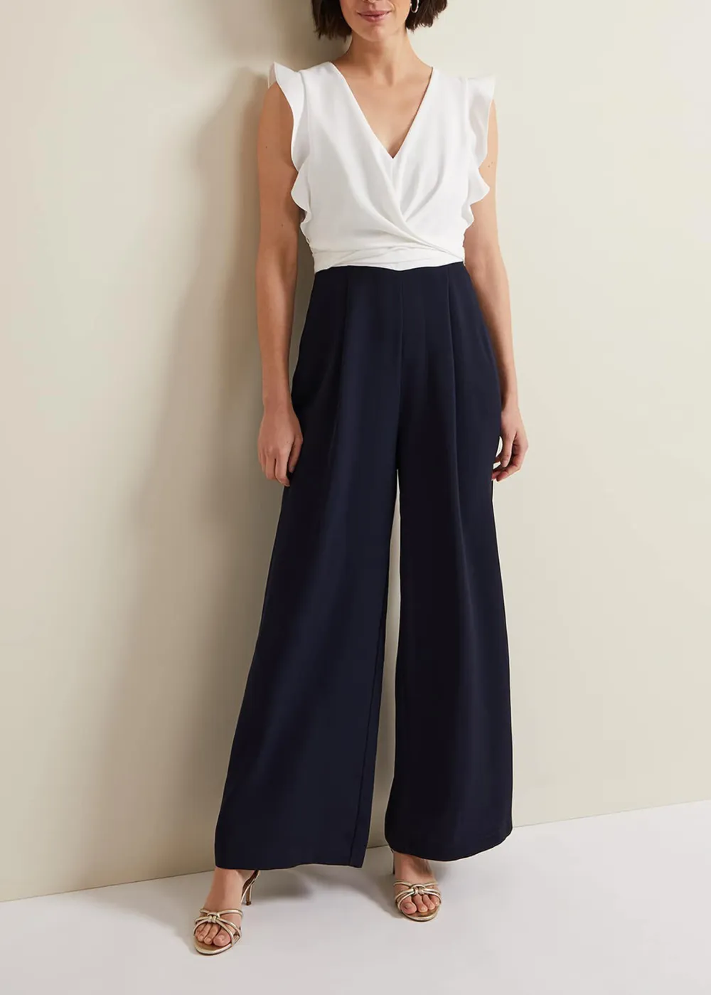 Classic Feminine Ruffle V-Neck Bodysuit