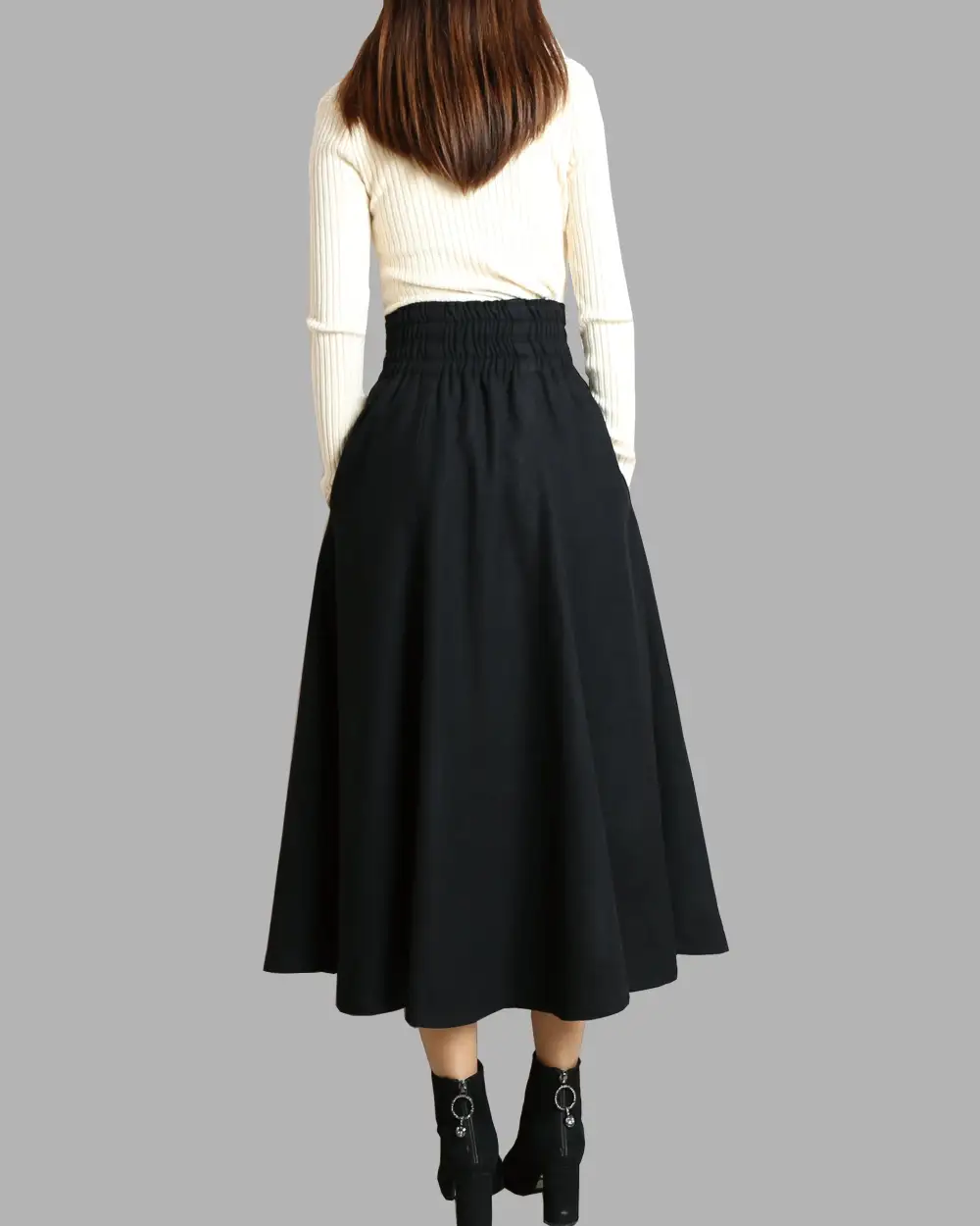 Soft Pocketed Wool Flared Maxi Skirt