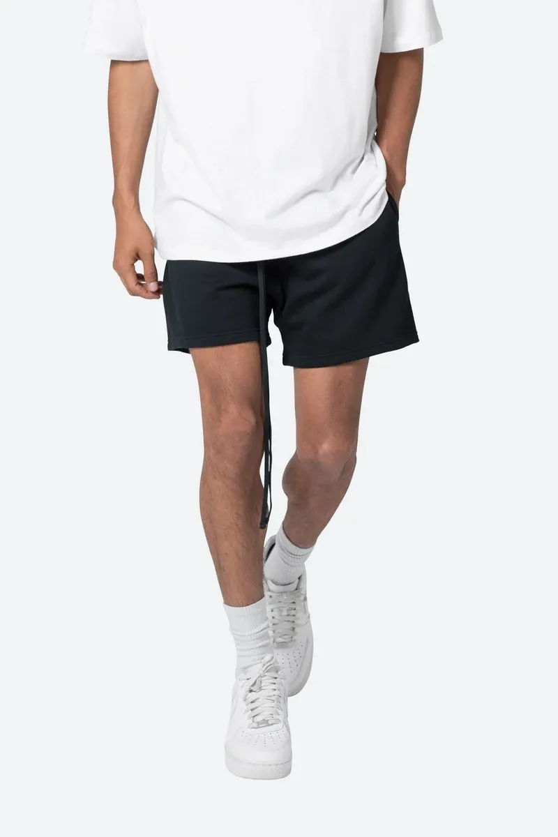 BLACK ELASTIC WAIST SWEATSHORTS