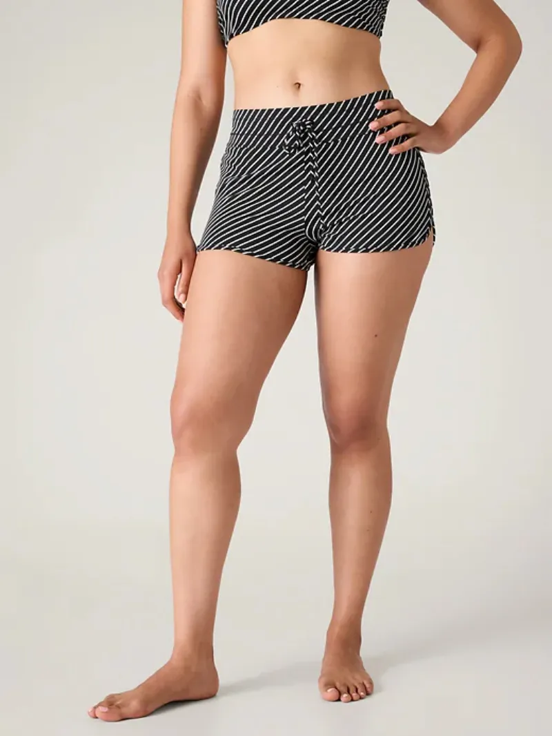 FREE SURGE SWIM SHORT COMFORTABLE