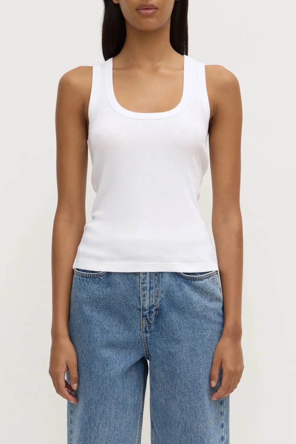 Low Round Neck Women's Knitted Vest