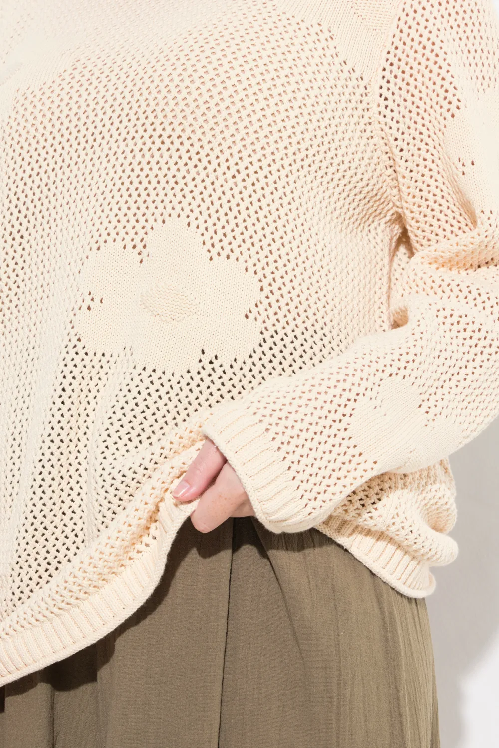 Ribbed Breathable Women's Knitted Sweater