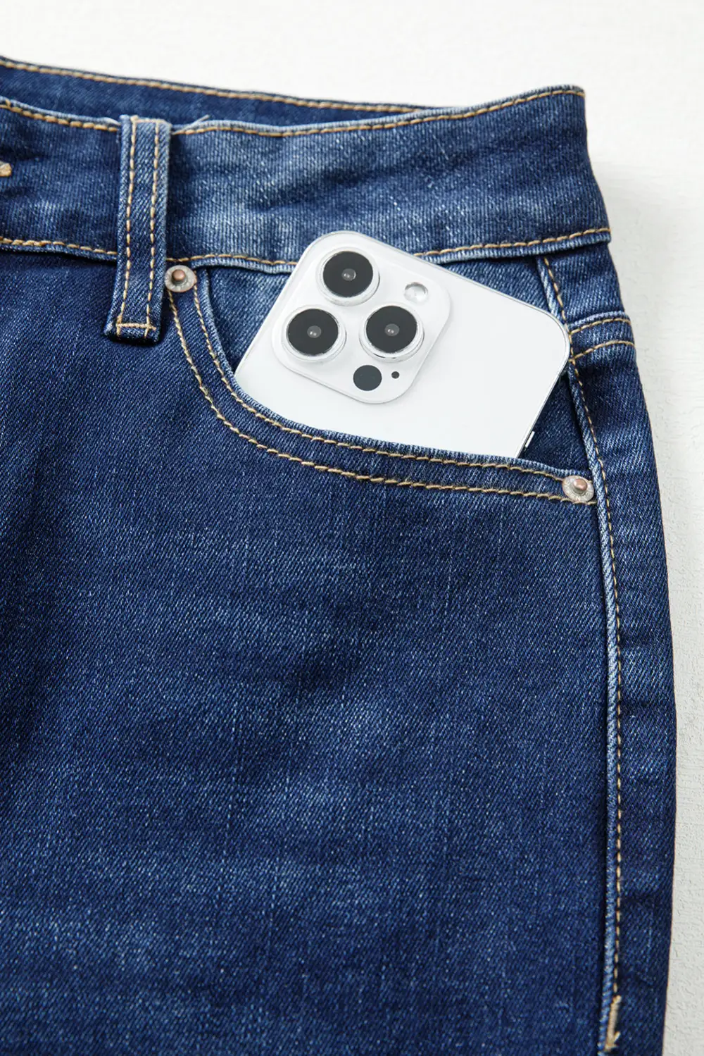 Western Stitch Patched Pocket Bootcut Jeans