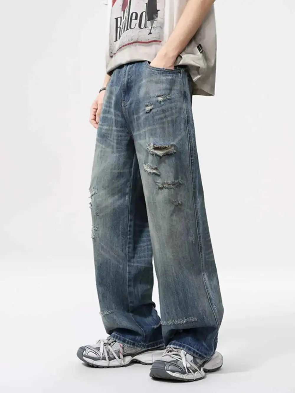 Vintage Distressed Wide Leg Relaxed Fit Jeans