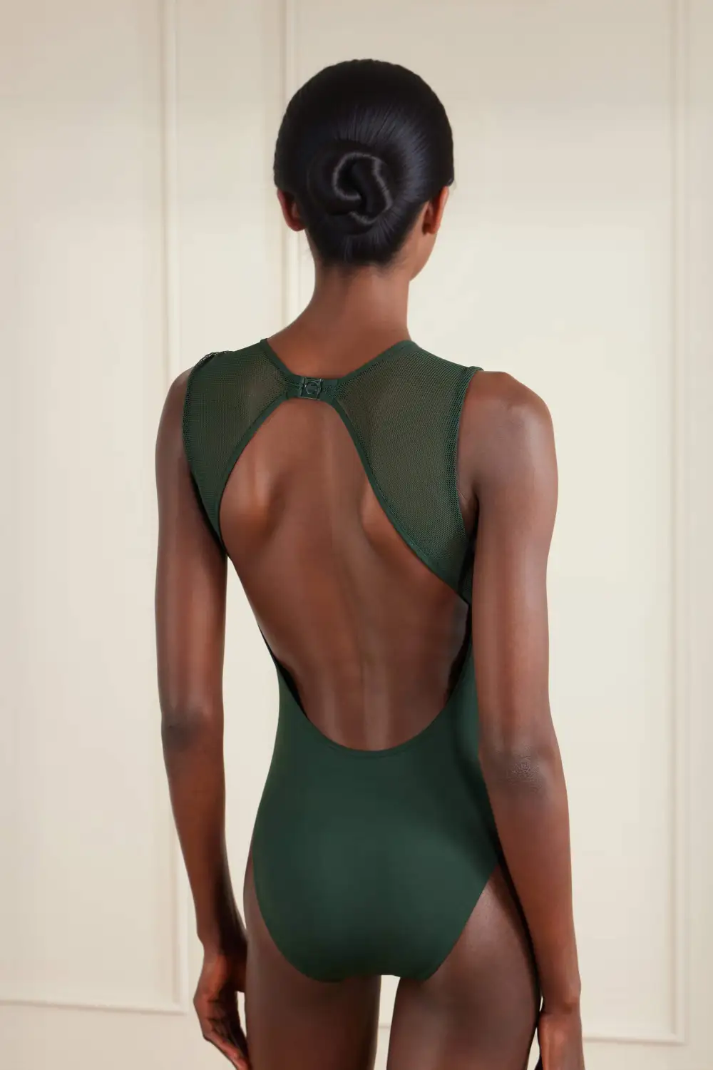Women’s Statement Backless Mesh Trim One-Piece Swimsuit