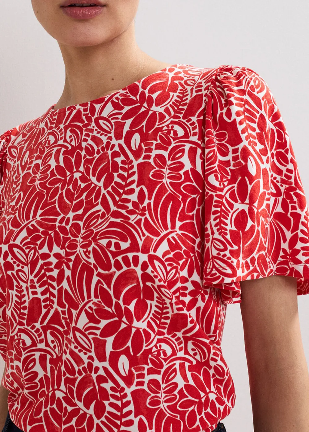 Fashionable High-End Red Printed Ladies Top
