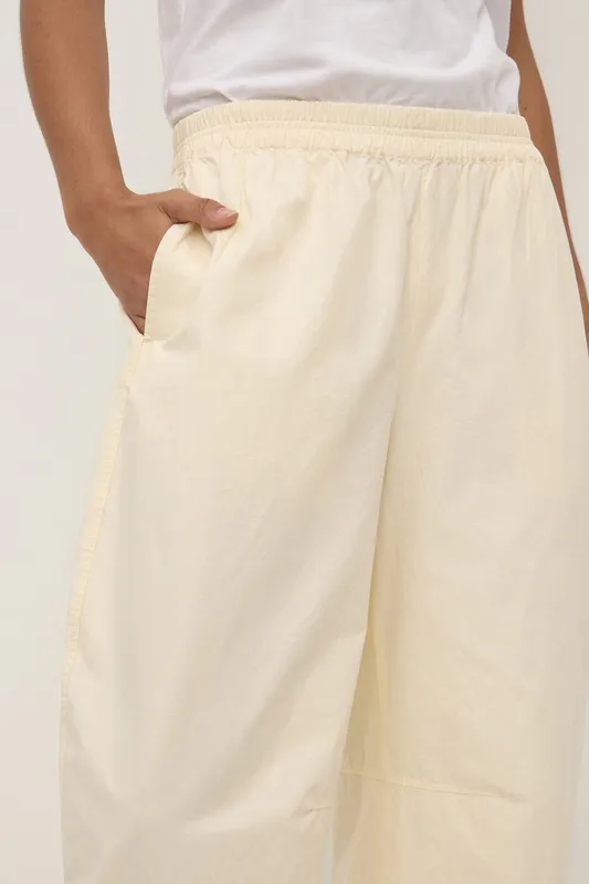 Butter Voluminous Cotton Barrel-Leg Pant