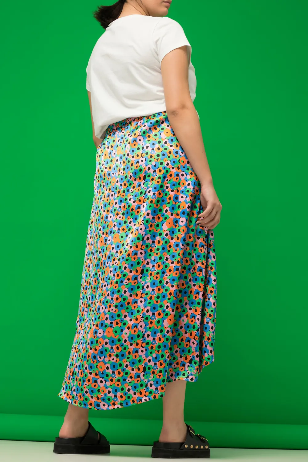 Elastic Waistband Skirt